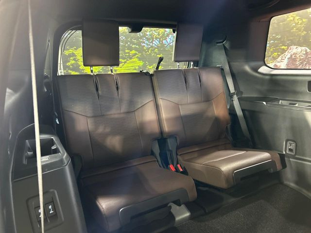 3��ڃV�[�g�͂�������ԗǍD����l�ł��������ƍ����Ē����܂��̂ŁA��l���ł̂��o���������N���N�ł��􂲉Ƒ��ŁA�C�̒m�ꂽ���ԂŁA�h���C�u�ɍs���̂��y���݂ł��ˁ�