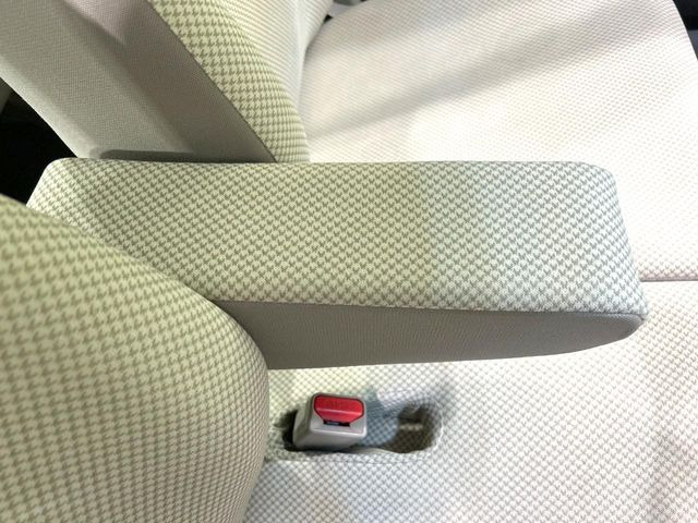 �y�A�[�����X�g�z�^�]���̐g�̂̕��S���y�����Ă����A�[�����X�g�𑕔���