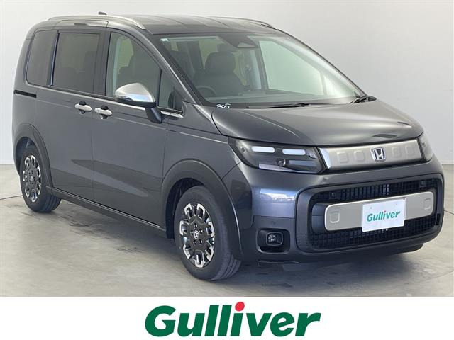 フリード1.5 e:HEV クロスター