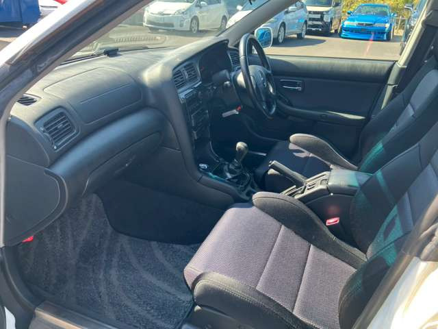 �C�ɂȂ邨�Ԃ�����܂�����E�̓d�b�ԍ����璼�ڂ��X�ɂ��₢���킹���������B�x�����@����ԗ����A��Ԃ܂łȂ�ł������������Ē����܂��B�X�^�b�t�ꓯ���A�����҂����Ă���܂��B