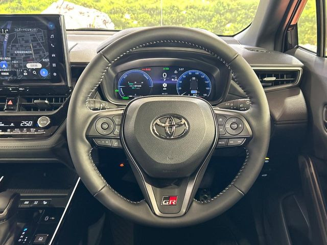 �y�����v�����X�e�A�����O�z�㎿�Ȋv���g�p���邱�ƂŁA��ɂ����������݂ƂĂ��^�]���₷���n���h���ł���