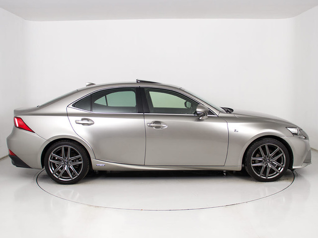 社外アルミホイール取付・スピンドルエアロ取付・各メーカーエアロ取付・車高調・ローダウン・ライトカスタム・スモークフィルム施工OK!お気軽にご相談下さい!