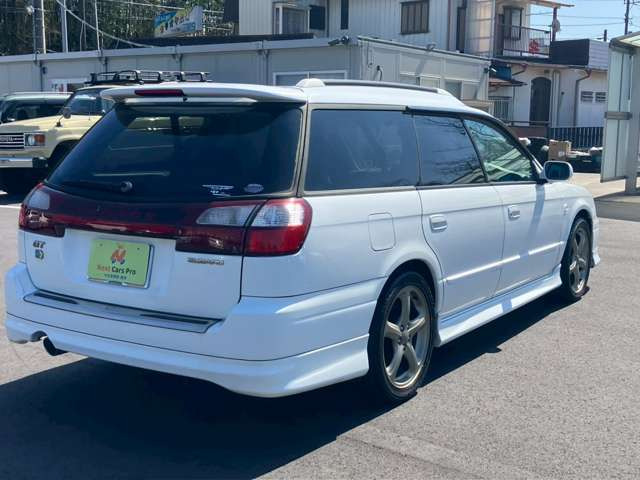 ���[���x����6��`120��܂ŁA���x�����z3��~����\�ł��B�x���񐔁A�x�����z�A�_��ɑΉ��v���܂��̂ł��x�����ɂ��s���Ȃ��q�l�����C�y�ɂ��⍇���A�����k���������B�����̂Ȃ��͈͂ł���Ă����Ē����܂��B