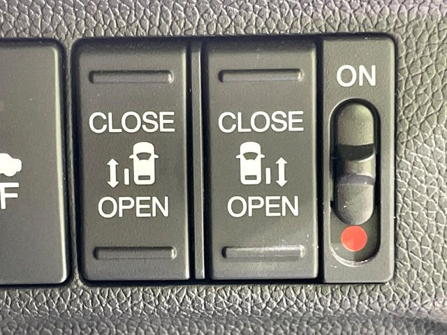 �y�����p���[�X���C�h�h�A�z�X�}�[�g�L�[��^�]�Ȃ̃X�C�b�`�Ō�ȗ����X���C�h�h�A�̊J���\���d��������͂����ăh�A���J����K�v�������A�����Ȃ��q�l�ł��ȒP�ɊJ���߂ł����K�ł���