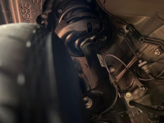 ���Ԃ����S���Ă���肢�������ׂɂ́A�����̒���_�����������܂���B�T�[�r�X�T�|�[�g(�L���ۏ�)�ł͖����_�������񋟂��Ă���A���S�̃J�[���C�t�����߂�������������T�|�[�g�̐��������Ă��܂��B