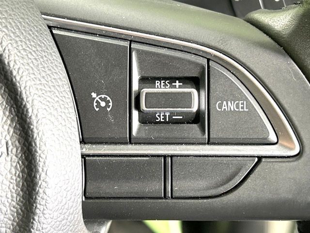 �y�N���[�Y�R���g���[���z�������H�����N���N���s�B�A�N�Z���𗣂��Ă���葬�x�ő��s���ł��A�������^�]���̕��S���y��!�����E�������ȒP�ȃX�C�b�`����Œ����ł��܂��B