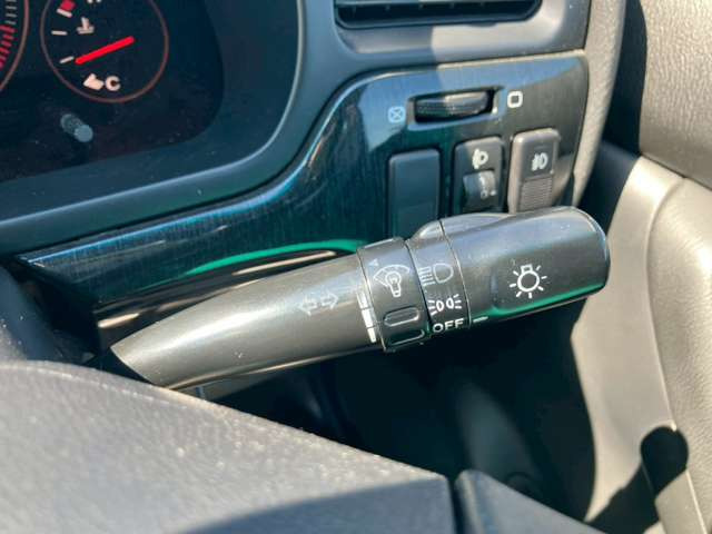 �C�ɂȂ邨�Ԃ�����܂�����E�̓d�b�ԍ����璼�ڂ��X�ɂ��₢���킹���������B�x�����@����ԗ����A��Ԃ܂łȂ�ł������������Ē����܂��B�X�^�b�t�ꓯ���A�����҂����Ă���܂��B