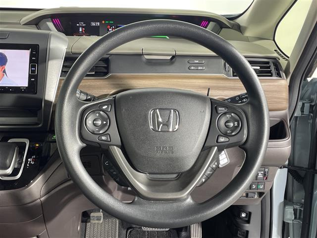 フリード1.5 ハイブリッド G