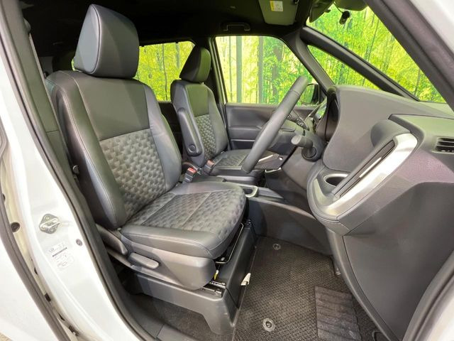 �y�n�[�t���U�[�V�[�g�z�������ƍ���S�n�𗼗������l�C�̃V�[�g���w�ʁE���ʂ̃t�@�u���b�N�f�ނ́A�ʋC���̗ǂ��⊊��ɂ����ɗD��Ă��܂��B�C���╞���ɍ��E���ꂸ���K�ɂ���肢�������܂��B