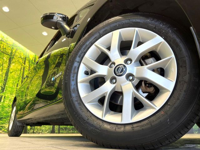 �y����15�C���`�A���~�z�C�[���z�O�ςɃ}�b�`���������A���~�z�C�[���𑕒����Ă���܂��B�e��ЊO�A���~�z�C�[����A�X�^�b�h���X�^�C�����戵�����Ă���܂��B���񂲑��k����������