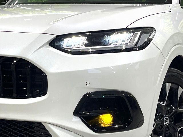 �yLED�w�b�h���C�g�z���V����ԑ��s�����ǍD�Ȏ��E���m�ۂ����S���ĉ^�]�ł��鍂�P�xLED�w�b�h���C�g�𑕔�!�_�����x�������A����d�͂��}�����Ă��܂��B