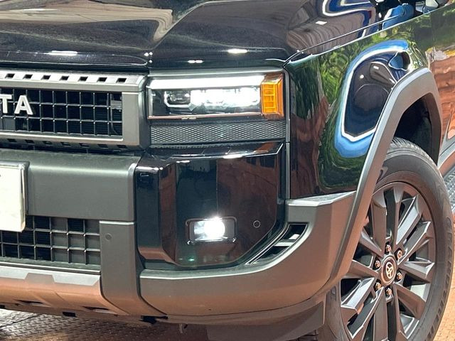 �yLED�w�b�h���C�g�z���V����ԑ��s�����ǍD�Ȏ��E���m�ۂ����S���ĉ^�]�ł��鍂�P�xLED�w�b�h���C�g�𑕔�!�_�����x�������A����d�͂��}�����Ă��܂��B