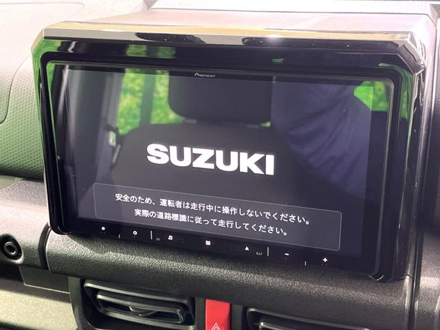 �y�����i�r�z�l�C�̏����i�r�𑕔����Ă���܂��B�i�r�̎g���₷���͂������A�I�[�f�B�I�@�\���[��!�L�����v�◷�s�͂������A�ʋ΂┃�����ȂǕ��i�̃h���C�u���y�����Ȃ�͂���