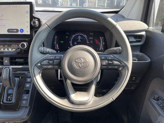 �y�����v�����X�e�A�����O�z�㎿�Ȋv���g�p���邱�ƂŁA��ɂ����������݂ƂĂ��^�]���₷���n���h���ł���