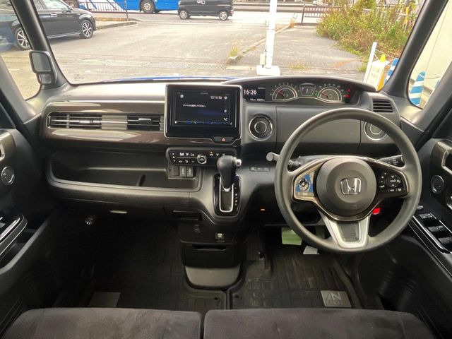 N-BOXカスタムG L ホンダセンシング