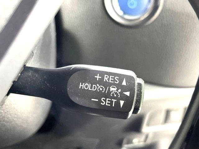 �y�N���[�Y�R���g���[���z�������H�����N���N���s�B�A�N�Z���𗣂��Ă���葬�x�ő��s���ł��A�������^�]���̕��S���y��!�����E�������ȒP�ȃX�C�b�`����Œ����ł��܂��B