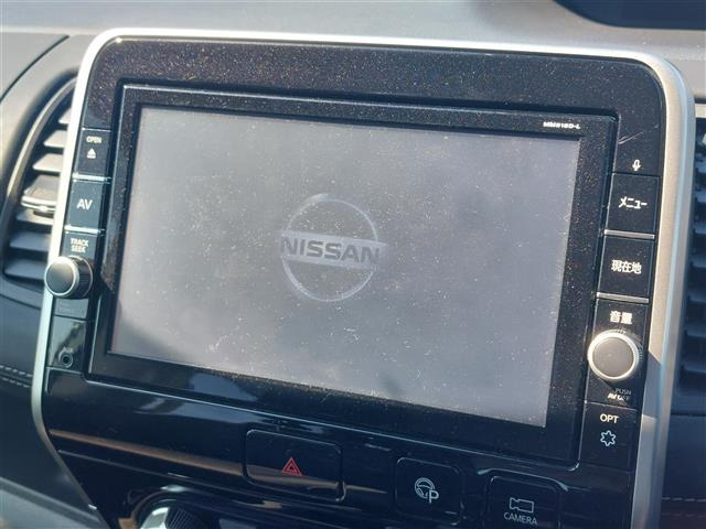 セレナ2.0 ハイウェイスター Vセレクション