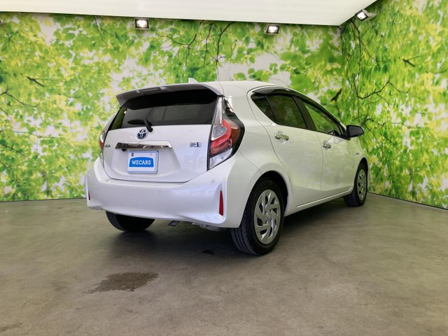 アクア1.5 S スタイルブラック