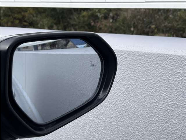 C-HRハイブリッド 1.8 G LED エディション