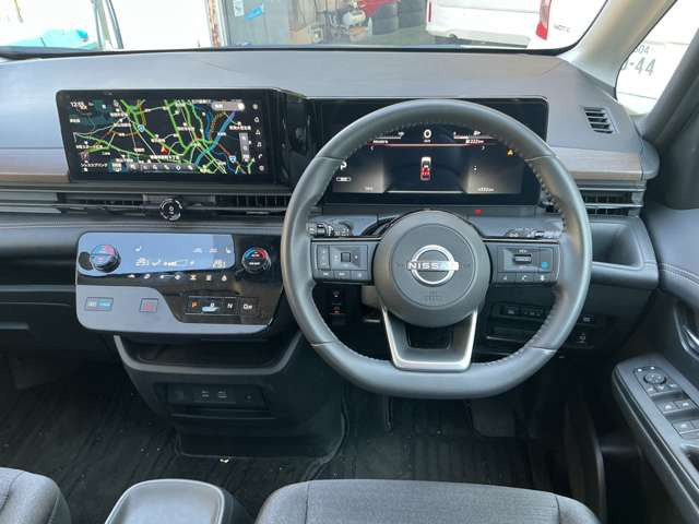 セレナ1.4 e-4ORCE ハイウェイスターV 4WD