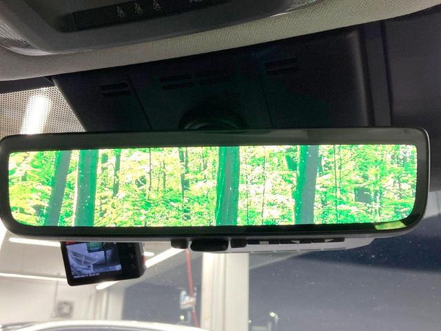 �y�f�W�^���C���i�[�~���[�z��Ȃ̑傫�ȉו��⓯��҂Ō�����m�F���Â炢���ł����S!�J�������B�e�����ԗ�����̉f�������[���~���[���ɕ\���B�N���A�Ȏ��E�ŏ󋵂̊m�F���\�ł�!