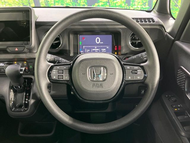 �y�Ԑ��ێ��x���V�X�e���z�������H���s���A�Ԑ�����͂ݏo�������Ȏ��ɃX�e�A�����O�𐧌�B�����S�E���S�ȉ^�]���T�|�[�g���Ă���܂�!