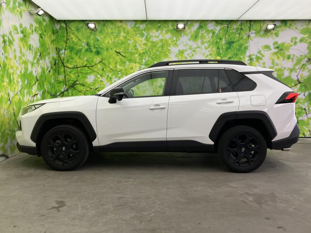RAV42.0 アドベンチャー オフロードパッケージ II 4WD