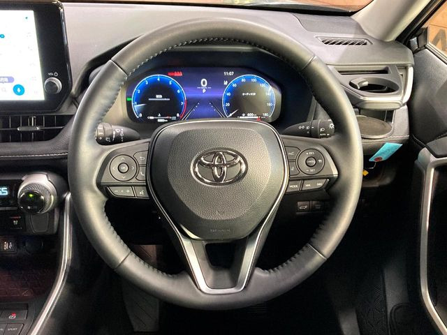 �y�����v�����X�e�A�����O�z�㎿�Ȋv���g�p���邱�ƂŁA��ɂ����������݂ƂĂ��^�]���₷���n���h���ł���