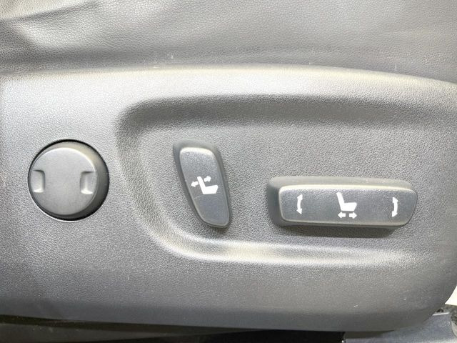 �y�p���[�V�[�g�z�X�C�b�`��ŊȒP�ɃV�[�g�̔��������\!�d��������͂�����܂���!���K�ȃV�[�g�|�W�V�����ɃZ�b�g���āA���K�ȃh���C�u�����y���݂��������B