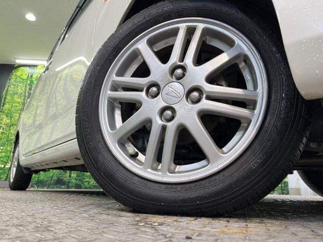 �y����14�C���`�A���~�z�C�[���z�O�ςɃ}�b�`���������A���~�z�C�[���𑕒����Ă���܂��B�e��ЊO�A���~�z�C�[����A�X�^�b�h���X�^�C�����戵�����Ă���܂��B���񂲑��k����������