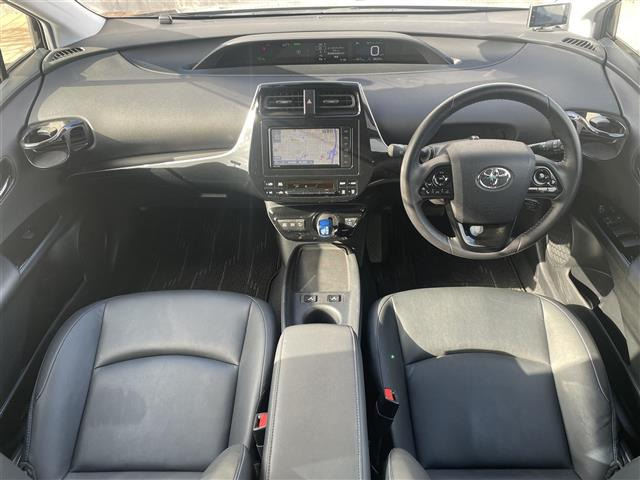 プリウス1.8 S ツーリングセレクション