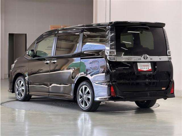 ヴォクシー2.0 ZS 煌III