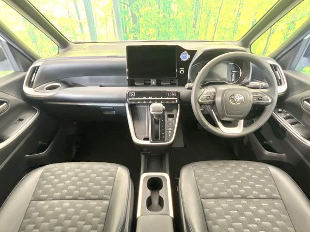 ヴォクシー1.8 ハイブリッド S-Z