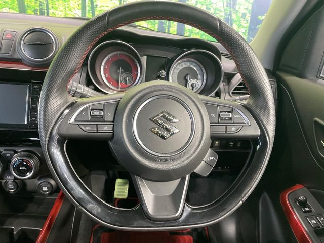 �y�����v�����X�e�A�����O�z�㎿�Ȋv���g�p���邱�ƂŁA��ɂ����������݂ƂĂ��^�]���₷���n���h���ł���