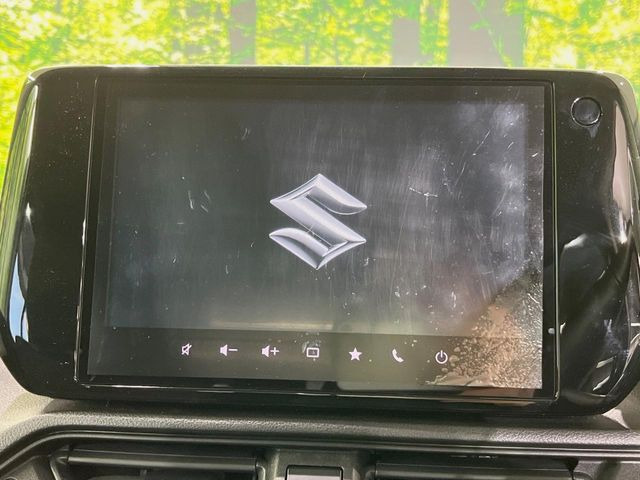 �y�����i�r�z�l�C�̏����i�r�𑕔����Ă���܂��B�i�r�̎g���₷���͂������A�I�[�f�B�I�@�\���[��!�L�����v�◷�s�͂������A�ʋ΂┃�����ȂǕ��i�̃h���C�u���y�����Ȃ�͂���