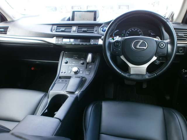 CT200h バージョン C