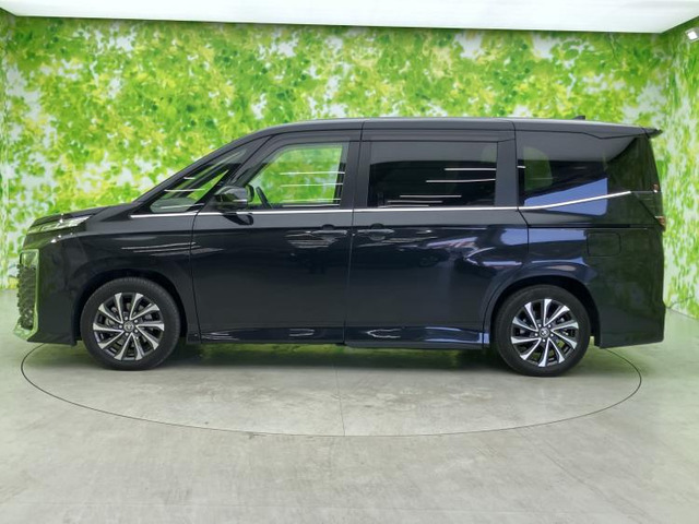 ヴォクシー1.8 ハイブリッド S-Z