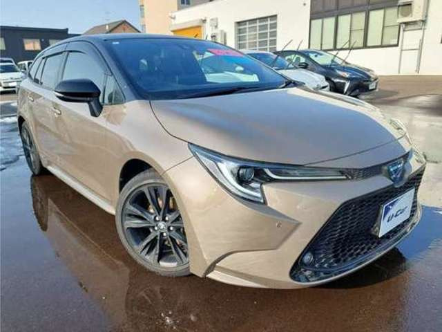 カローラツーリング1.8 ハイブリッド W×B