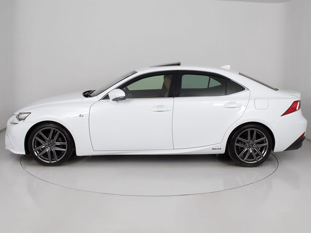 社外アルミホイール取付・スピンドルエアロ取付・各メーカーエアロ取付・車高調・ローダウン・ライトカスタム・スモークフィルム施工OK!お気軽にご相談下さい!