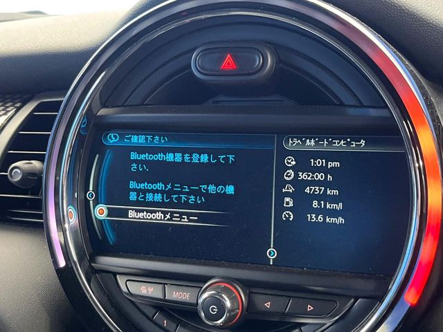 ��Bluetooth:���莝���̃X�}�[�g�t�H���ȂǂƐڑ����A�n���Y�t���[�ʘb��Տꊴ����~���[�W�b�N�Đ������y���݂��������܂��B�����ڑ��ł��̂Ŕς킵��������܂����