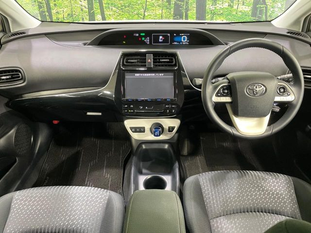 プリウス1.8 S セーフティ プラス