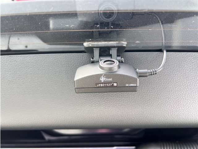 ノア1.8 ハイブリッド G ウェルキャブ サイドリフトアップチルトシート