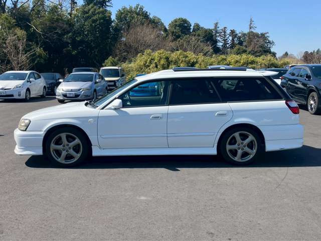 ���X�݌ɂ͊O���A�����N���[�j���O��ɓW�����A�����Ď��̏C�����̗L���A���[�^�[��������̗L������O�ҋ@�ւɂ�錟����S����{���Ă���܂��B�Ԍ��A�����A����h�������ЂőΉ��ł��܂��̂ł����S���������B