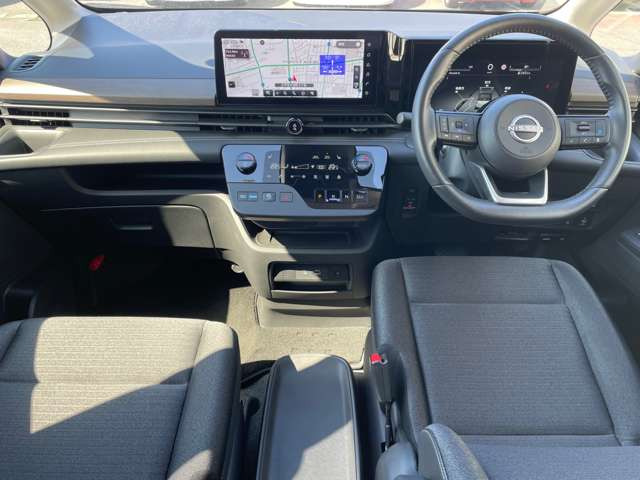 セレナ1.4 e-POWER ハイウェイスターV