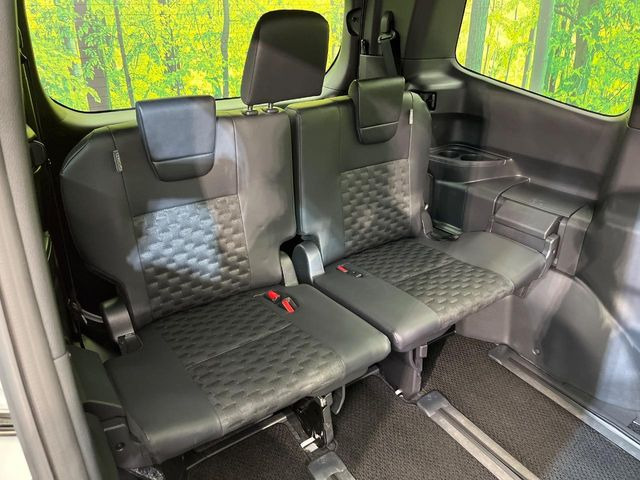 3��ڃV�[�g�͂�������ԗǍD����l�ł��������ƍ����Ē����܂��̂ŁA��l���ł̂��o���������N���N�ł��􂲉Ƒ��ŁA�C�̒m�ꂽ���ԂŁA�h���C�u�ɍs���̂��y���݂ł��ˁ�