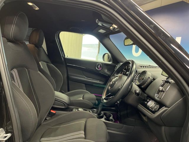 ���V�[�g�̎g�p��:�j��E�ւ�������Ȃ��A�����̒ʂ肫�ꂢ�ȏ�Ԃ��ێ����Ă���܂��B�܂��A�����N���[�j���O�E�R�[�e�B���O�����p�����������܂��B