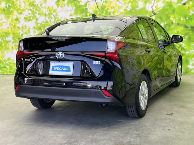 プリウス1.8 S セーフティ プラスII