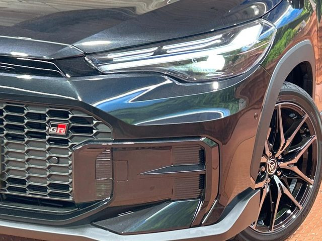 �yLED�w�b�h���C�g�z���V����ԑ��s�����ǍD�Ȏ��E���m�ۂ����S���ĉ^�]�ł��鍂�P�xLED�w�b�h���C�g�𑕔�!�_�����x�������A����d�͂��}�����Ă��܂��B