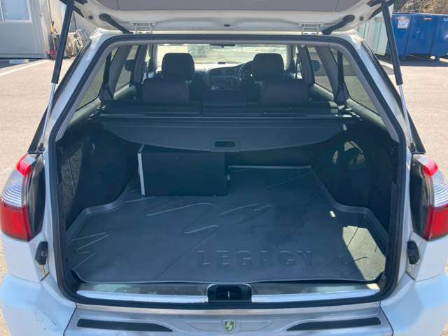 �C�ɂȂ邨�Ԃ�����܂�����E�̓d�b�ԍ����璼�ڂ��X�ɂ��₢���킹���������B�x�����@����ԗ����A��Ԃ܂łȂ�ł������������Ē����܂��B�X�^�b�t�ꓯ���A�����҂����Ă���܂��B