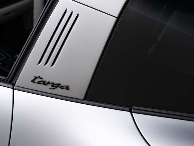 �y ���[�Ԏ���̔�p �z��؂Ȃ��Ԃɒ�������悤�A���[�Ԏ��ɂ͌o�N�򉻂������K�v�ȕ��ʂ͌������܂��B�[�Ԍ�̐�����p�͐��K�f�B�[���[�l�Ɣ�r���Ă����S�̏��Ȃ��A�ێ����₷�����i�ݒ��ڎw���Ă��܂��B